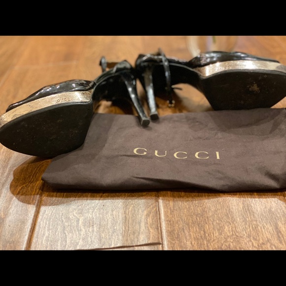 Gucci Black Heels with Silver platform. Sz: 38.5 - Picture 3 of 8